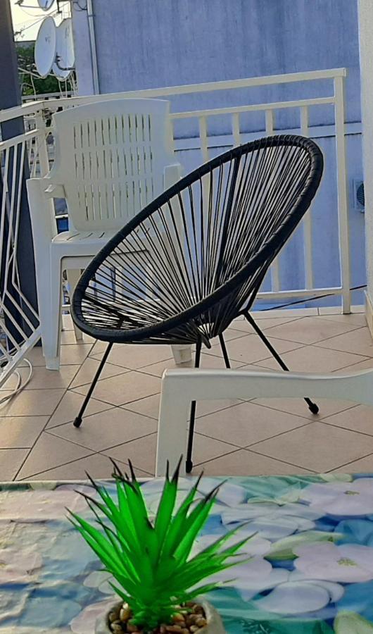 אומיסאליי Apartment Rb מראה חיצוני תמונה