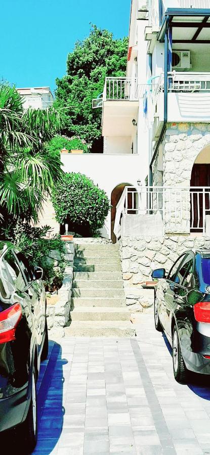 אומיסאליי Apartment Rb מראה חיצוני תמונה