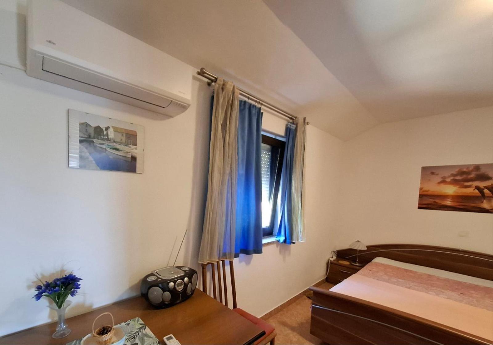 אומיסאליי Apartment Rb מראה חיצוני תמונה